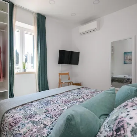 Sunny Getaway Apartman