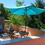 Sunny Getaway Lägenhet